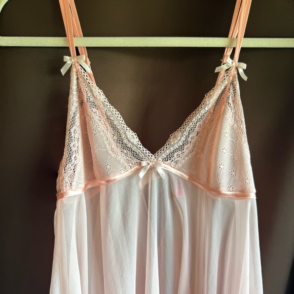 Vintage Betsey Johnson Pink Lace Chemise - Picture 3 of 6